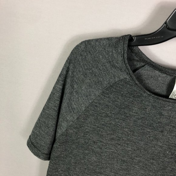 Go Couture Gray Short Sleeve Round Neck Casual Solid Pocket Shirt Sz Med… - Picture 3 of 7